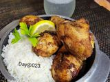 Arroz blanco con Pollo frito