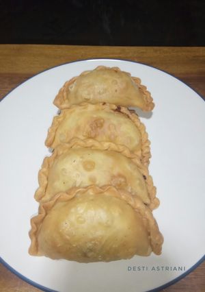 Foto resep RESEP PASTEL RENYAH ANTI GAGAL #BikinRamadhanBerkesan