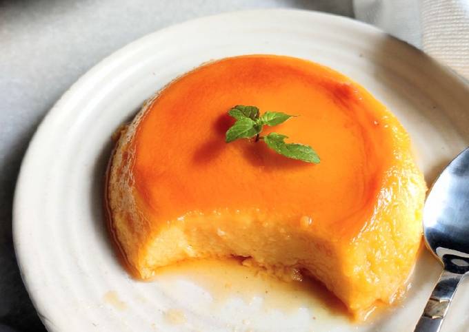 Creme caramel or caramel custard