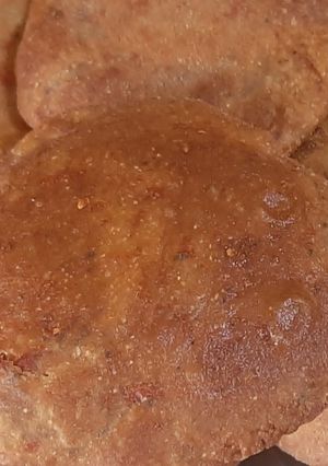 A picture of Carrot  Puri.