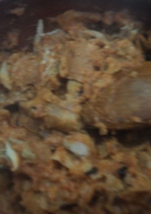 Una foto de Totopos entomatados rancheros con pollo y caldo las Correa. México