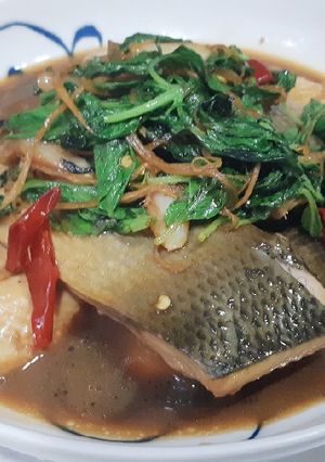 塔香虱目魚肚(醬燒) 的食譜成品照片
