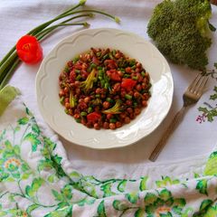 A picture of Crispy Chickpeas with Stir Fried Veggies.