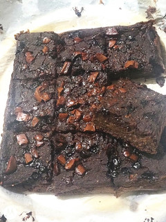 A picture of Brownie (oats,apple,dates).