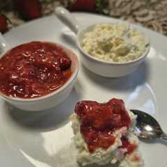 Postre Vigilante Con Dulce De Frutillas Sin Azúcar Y Ricota-レシピのメイン写真