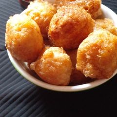A picture of Yam balls.