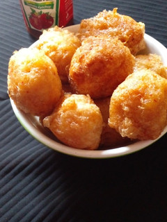 A picture of Yam balls.