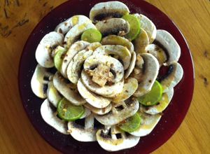Una foto de Carpaccio de champignons