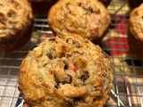 Banana Split Muffins