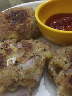 A picture of Leftover chapati ki tikki.