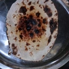 A picture of Naan.