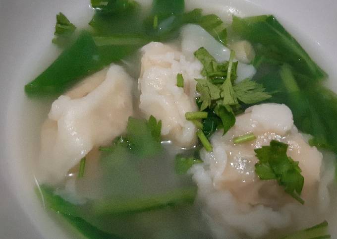 Makanan penderita Asam Urat: soup siomay ayam