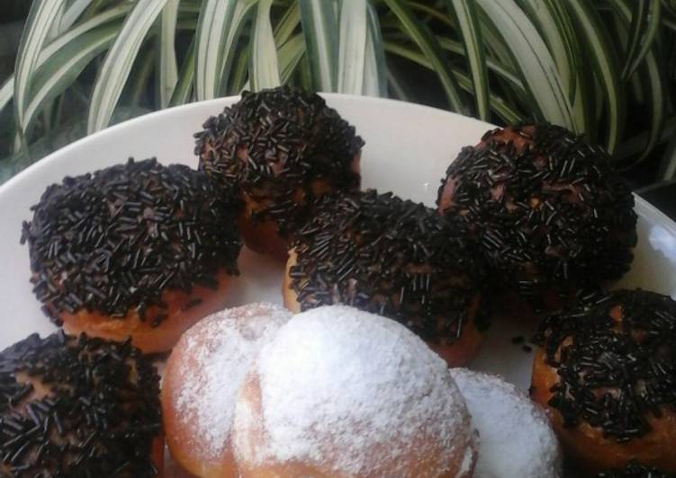 Bagaimana Membuat Donat Ala ibu Restu yang Bikin Ngiler