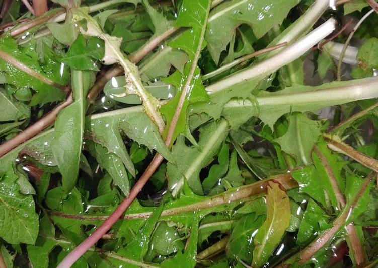 Italian Sausages with Dandelion Greens (development)