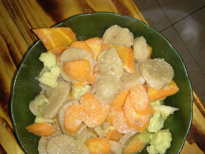 Langkah Gampang Membuat Resep Capcay wortel baso kembang kol yang Menggugah Selera Anti Ribet, Uenak Banget