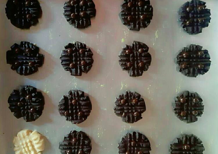 Bagaimana Menyiapkan Kuker Cookies Coklat/Good Time KW Anti Gagal