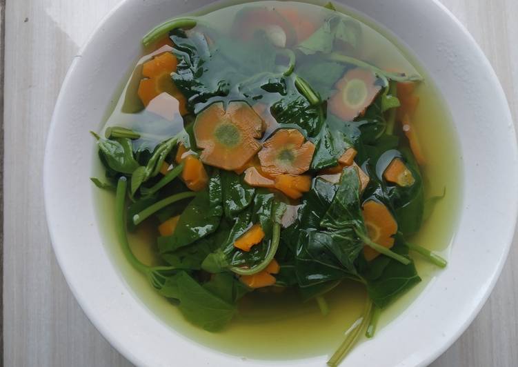 Sayur Bening Wortel dan Daun Ketela