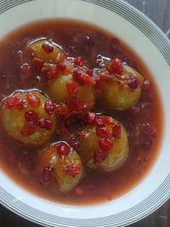 عکسی از دستور ترشک گوجه سبز و زرشک😍