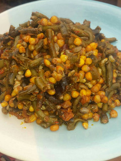 A picture of Akidi bean and corn.