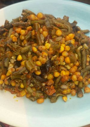 A picture of Akidi bean and corn.