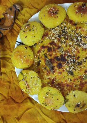 হান্ডভো(Handvo recipe In Bengali) রেসিপির প্রধান ছবি
