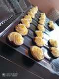 Cupcakes de vainilla con betún de queso y mantequilla.🧁