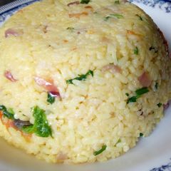 A picture of Tumeric fried rice.
