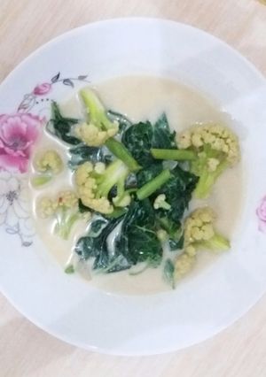 Foto resep Bobor bayam (mixed with bunga kol dan kacang panjang)