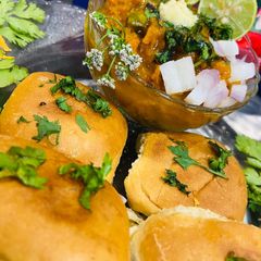 A picture of Pav bhaji.