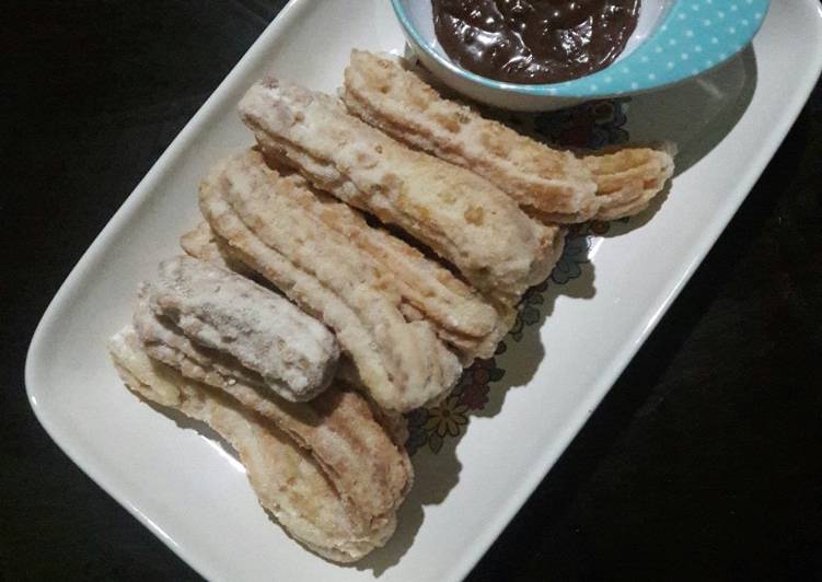 Cara Gampang Membuat Churros with choco crunchy goldenfill, Bisa Manjain Lidah