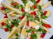 Una foto de tapas frias
