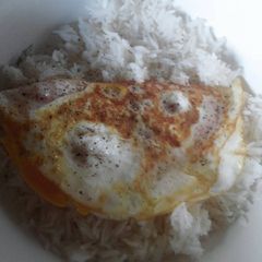 A picture of Omelette with rice.