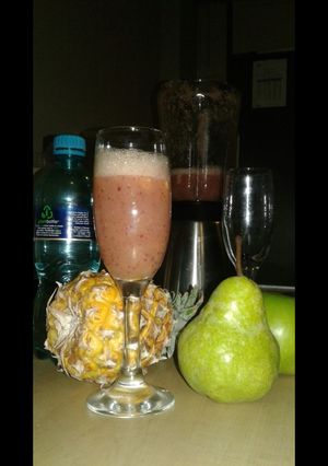 A picture of Lactose free blended fruit sipper.