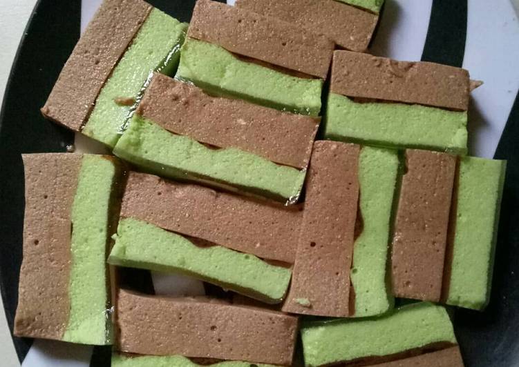 Puding busa kopi pandan