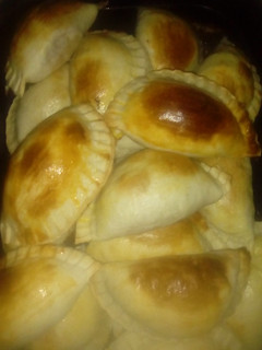 Una foto de Empanadas de jamón y queso