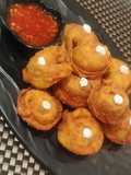 Stuffed besan dumplings
