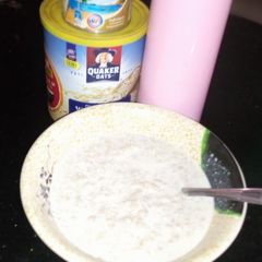 A picture of Quaker oat.