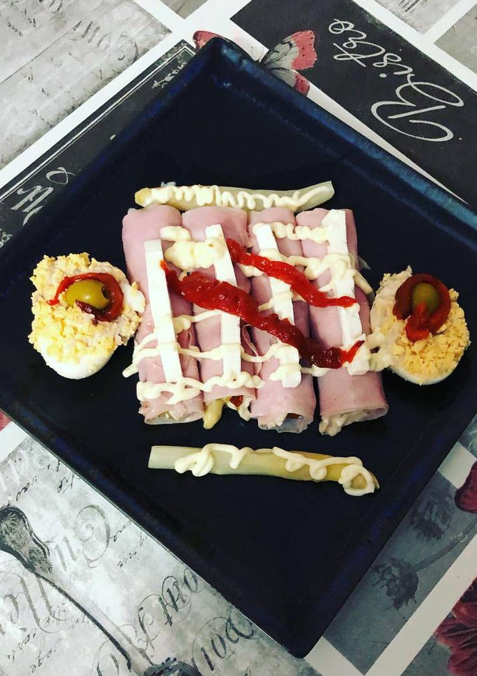 Una foto de Rollitos de jamón York