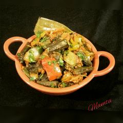 A picture of Bhindi Masala.
