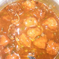 A picture of Veg manchurian.