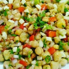 A picture of Chickpea Salad.