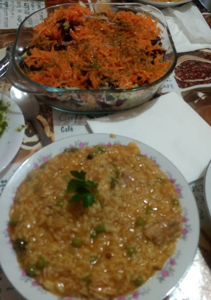 Una foto de Arroz meloso de atún