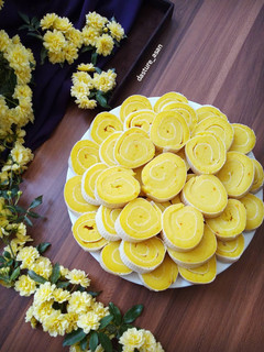عکسی از دستور حلوا رولی