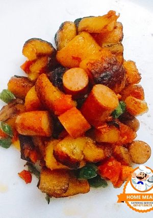 A picture of Plantain, hotdog fries.
