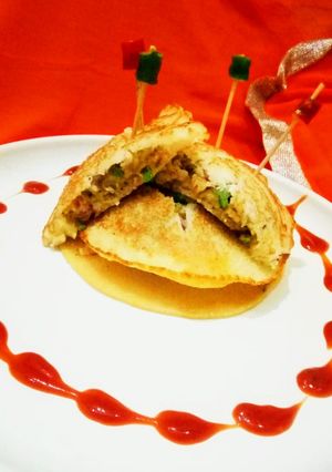 सूजी न्यूट्री सैंडविच (Suji Nutri Sandwich Recipe In Hindi) रेसिपी मुख्य फोटो