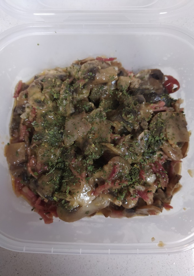 Una foto de Champiñón al ajillo con jamón Thermomix