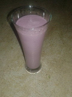 A picture of Home made grape smoothie.