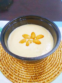 रबड़ी (Rabri Recipe in hindi) रेसिपी मुख्य फोटो