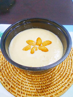 रबड़ी (Rabri Recipe in hindi) रेसिपी मुख्य फोटो