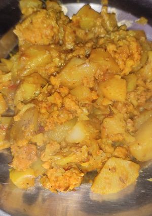 गोभी की सब्जी (Gobhi ki sabzi recipe in hindi) रेसिपी मुख्य फोटो